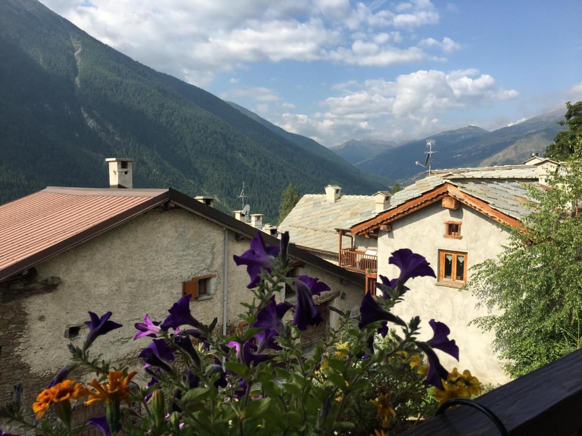 Villa Il Nido Delle Rondini Balboutet à Usseaux Extérieur photo