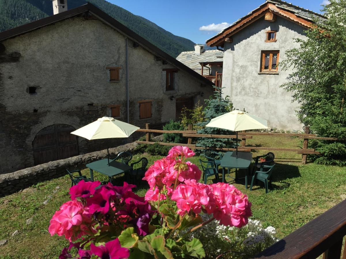 Villa Il Nido Delle Rondini Balboutet à Usseaux Extérieur photo