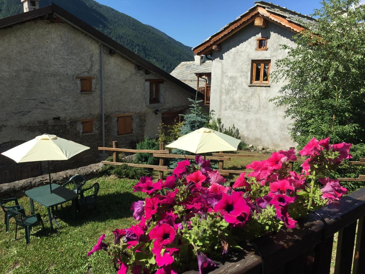 Villa Il Nido Delle Rondini Balboutet à Usseaux Extérieur photo